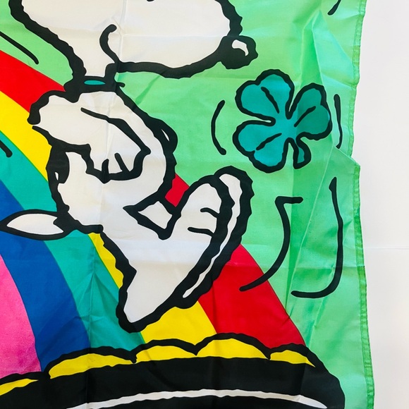 Snoopy St. Patrick's Day Vintage Rainbow Pot of Gold Shamrock Flag 41" x 29" - Picture 8 of 14